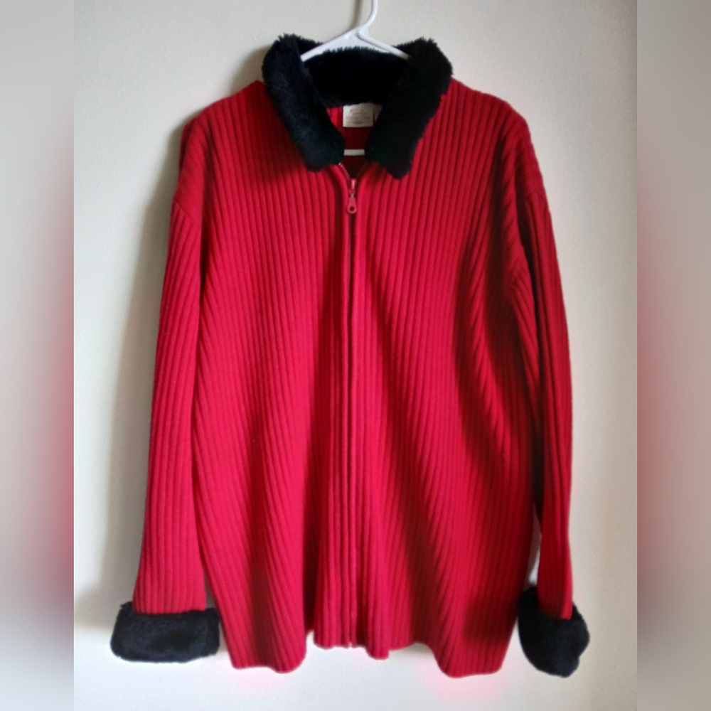 Fiorlini International  Red Faux Fur Sweater Zip Size 18/20